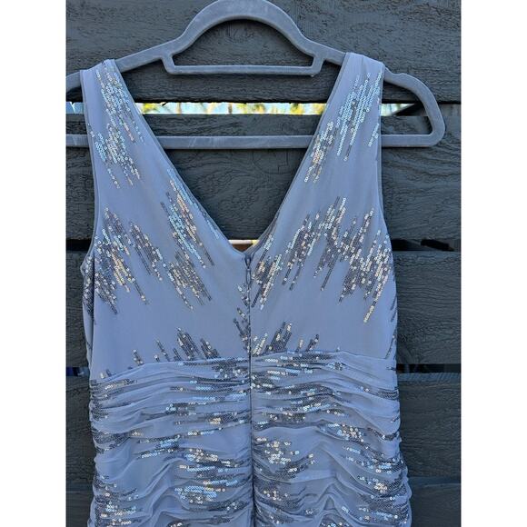 NWT Ralph Lauren Evening Dress, Gray, Ruched with Silver Sequin, V Neck, Sz 8 - Picture 7 of 7